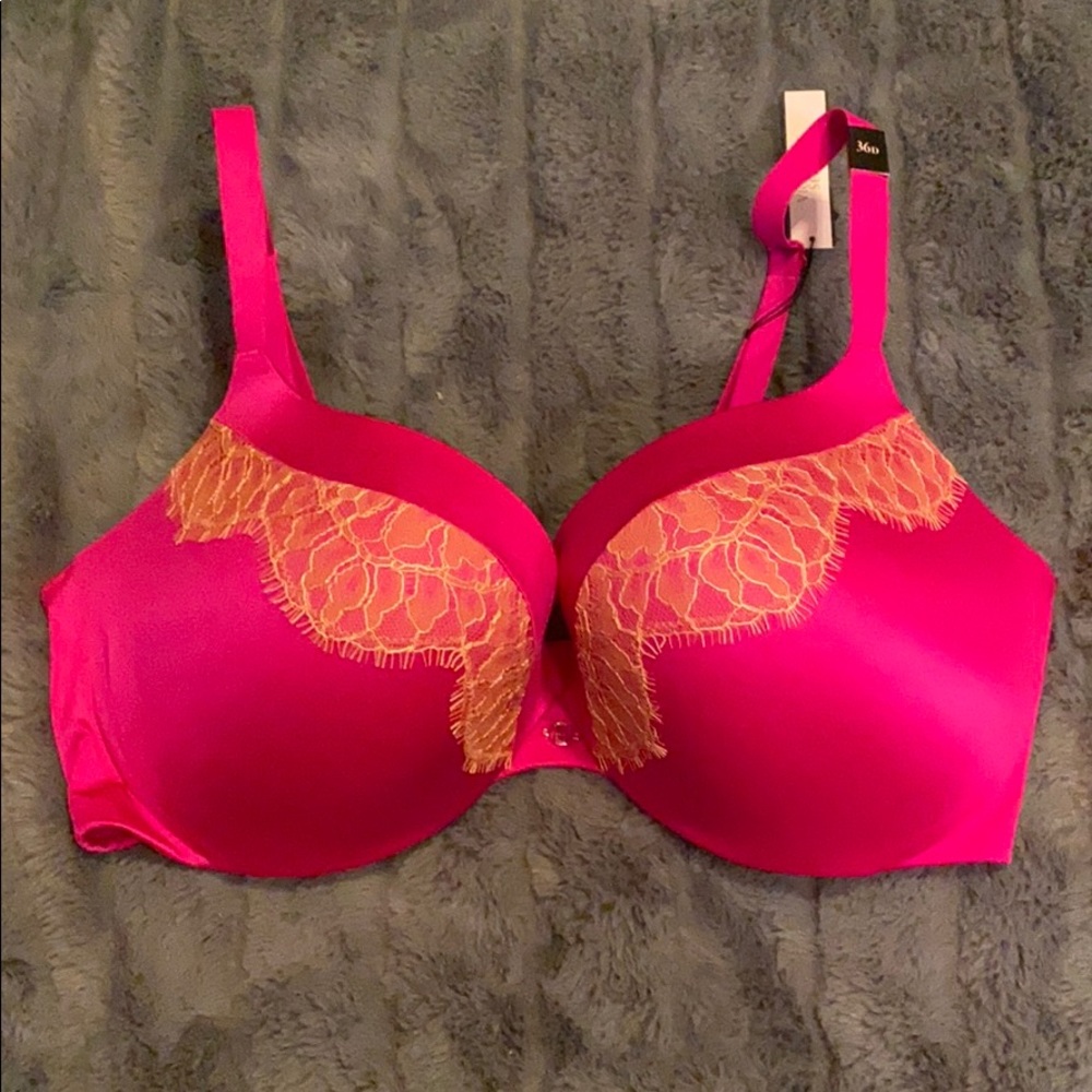 NWT VS push-up Bra